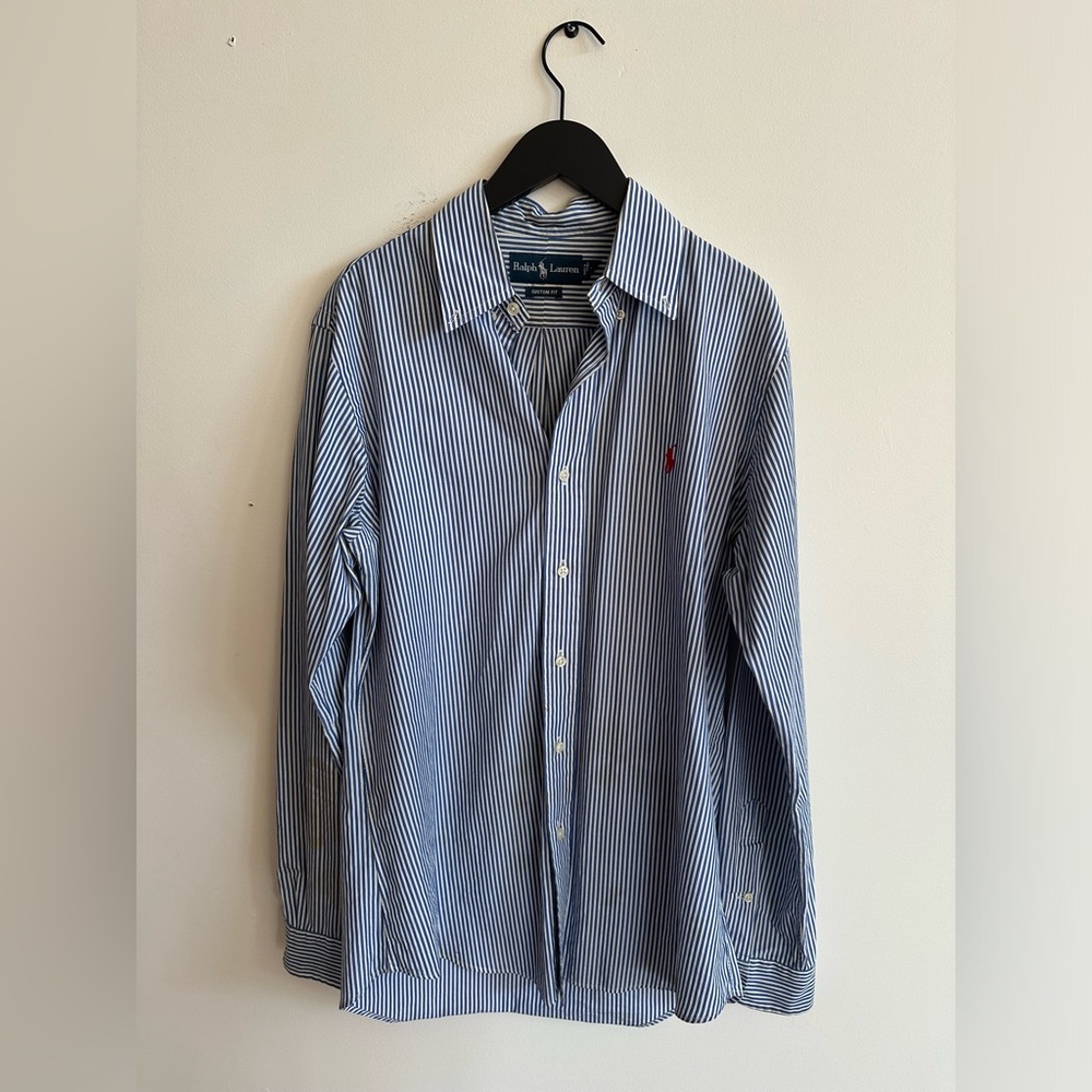 Ralph Lauren Men’s stripped button down shirt size. Small